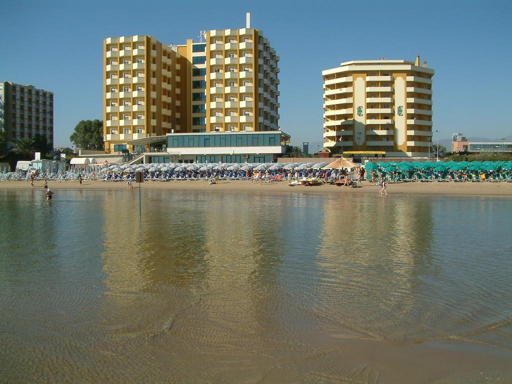 Grand Hotel Montesilvano Marina Eksteriør bilde